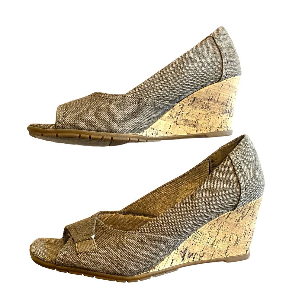 Life Stride Women's Taupe Canvas Cork Wedge Memory Foam Open Toe Heels Size 10M